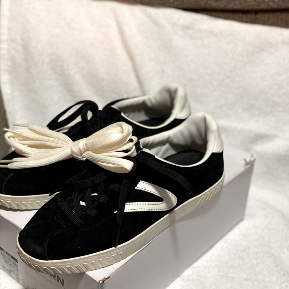 Tretorn sneakers